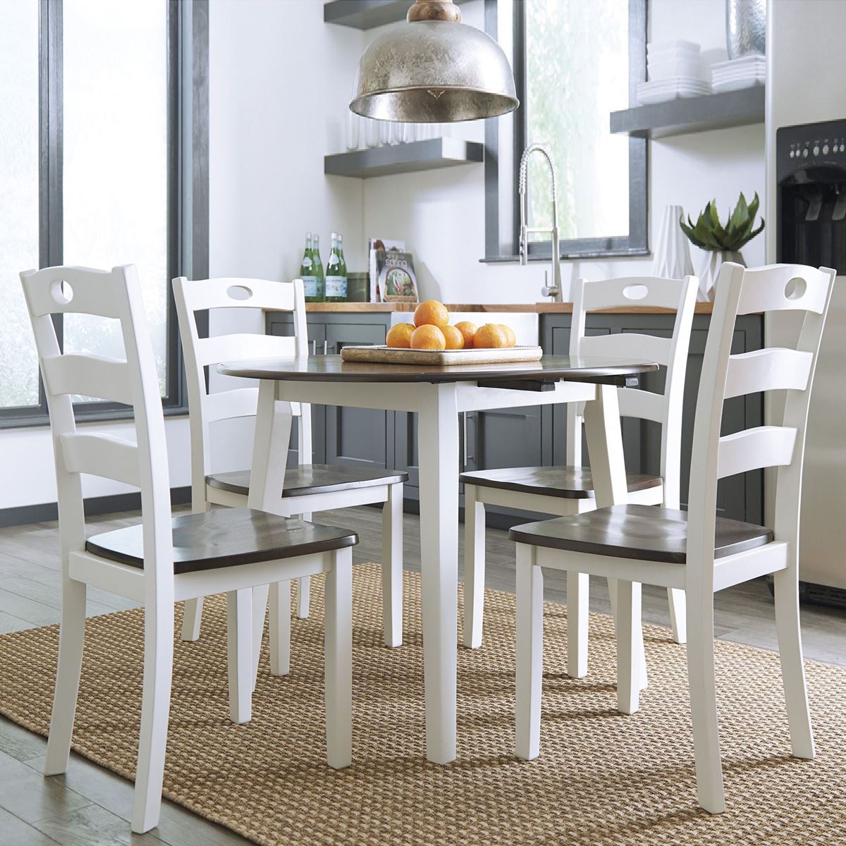 Kelly 5 Piece Dining Room Set