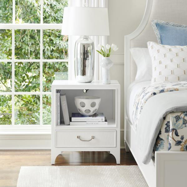 ABBEY SPRINGS NIGHT TABLE