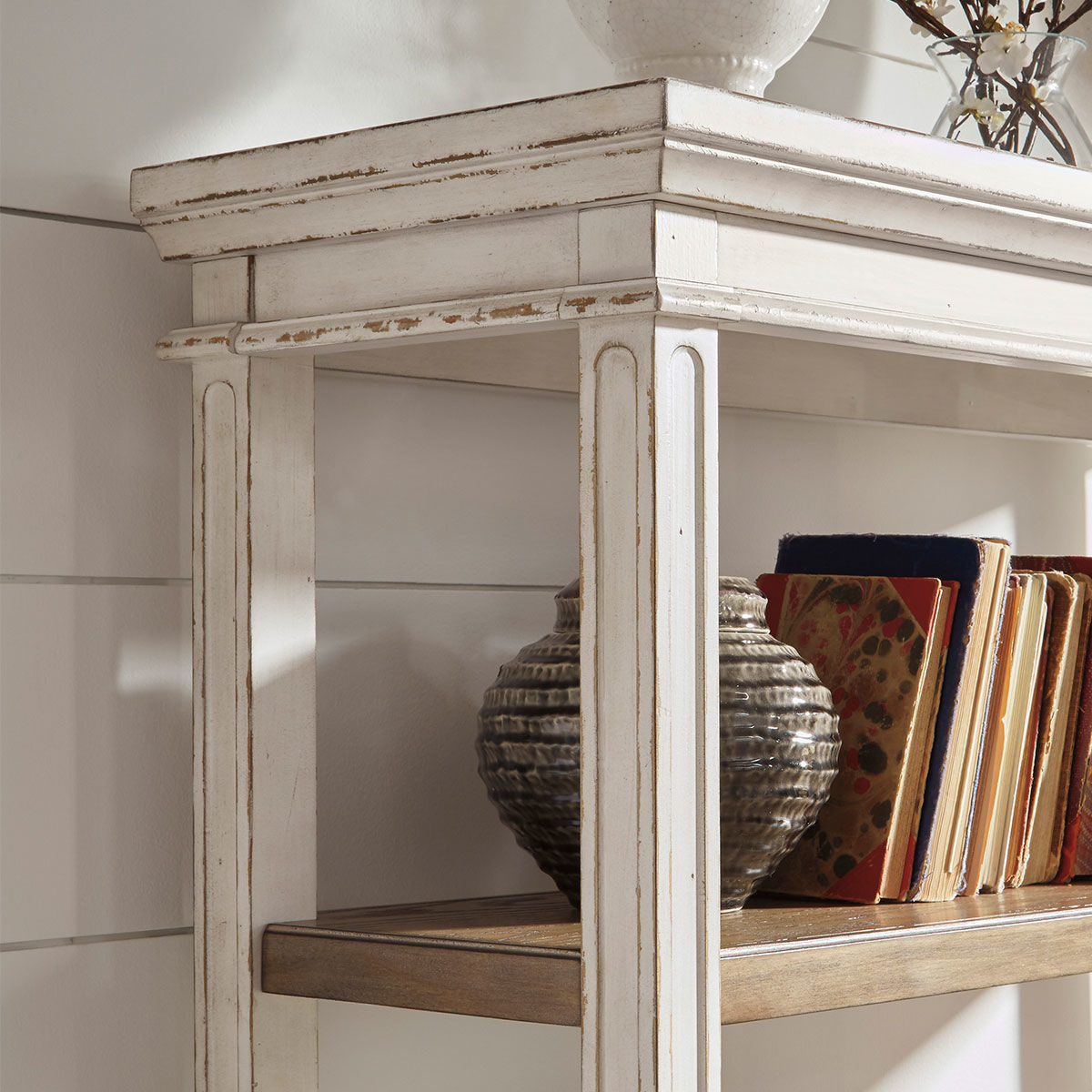 ROSLYN BOOKCASE