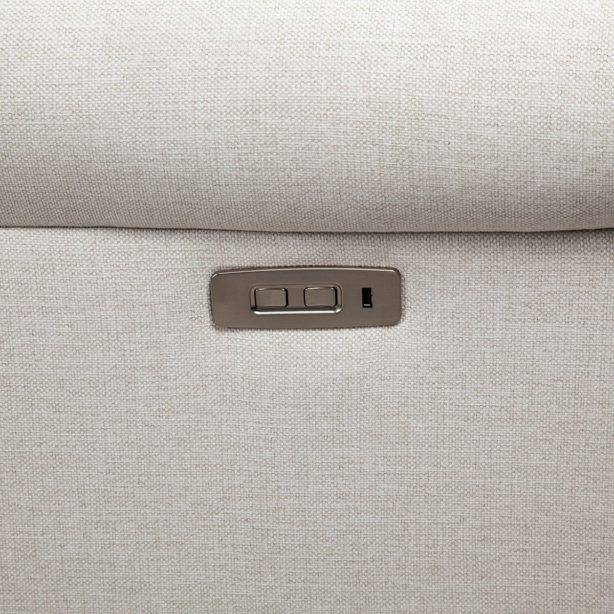MAGNIFICENT MOTION TALL SOFA