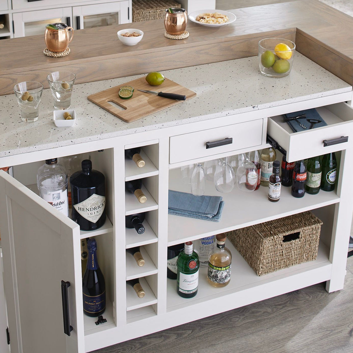 AMERICANA 2 PIECE BAR