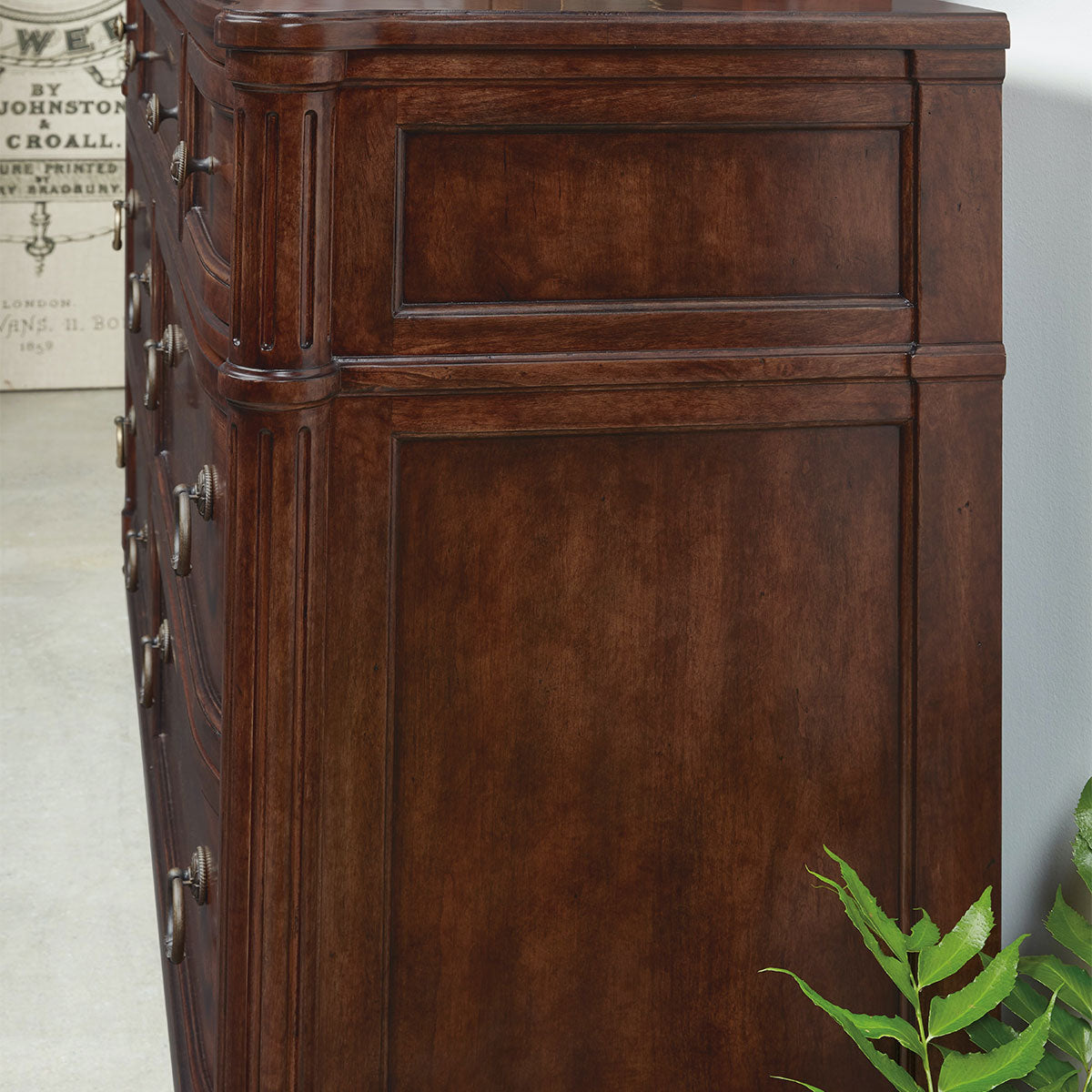 CHARLESTON 7 DRAWER DRESSER