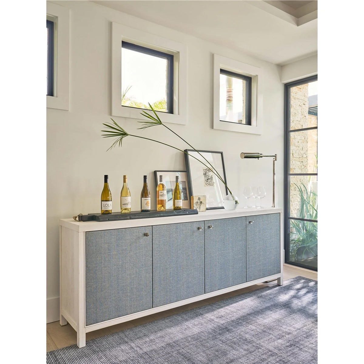 CAPTIVA CREDENZA