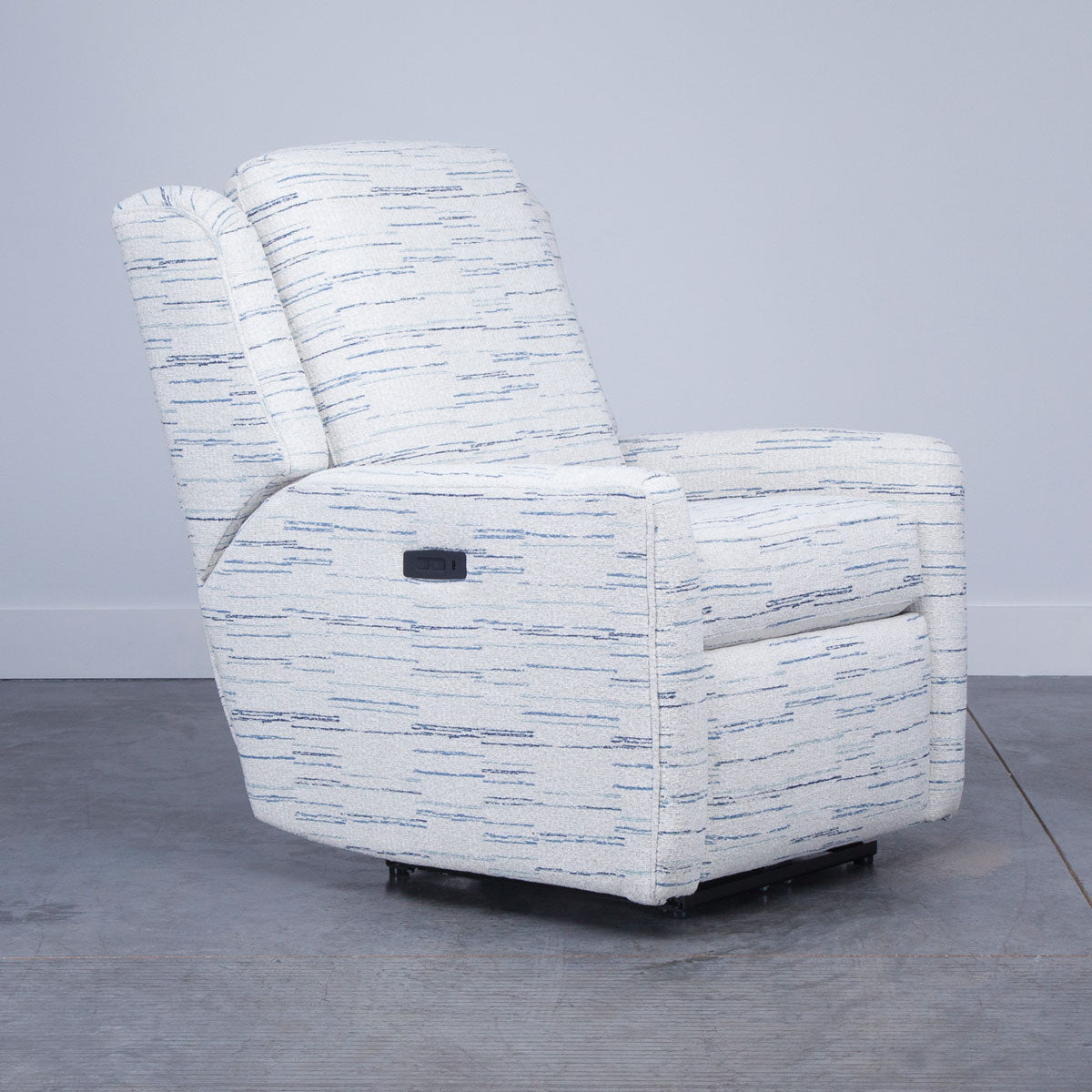 WILLIAMS POWER RECLINER