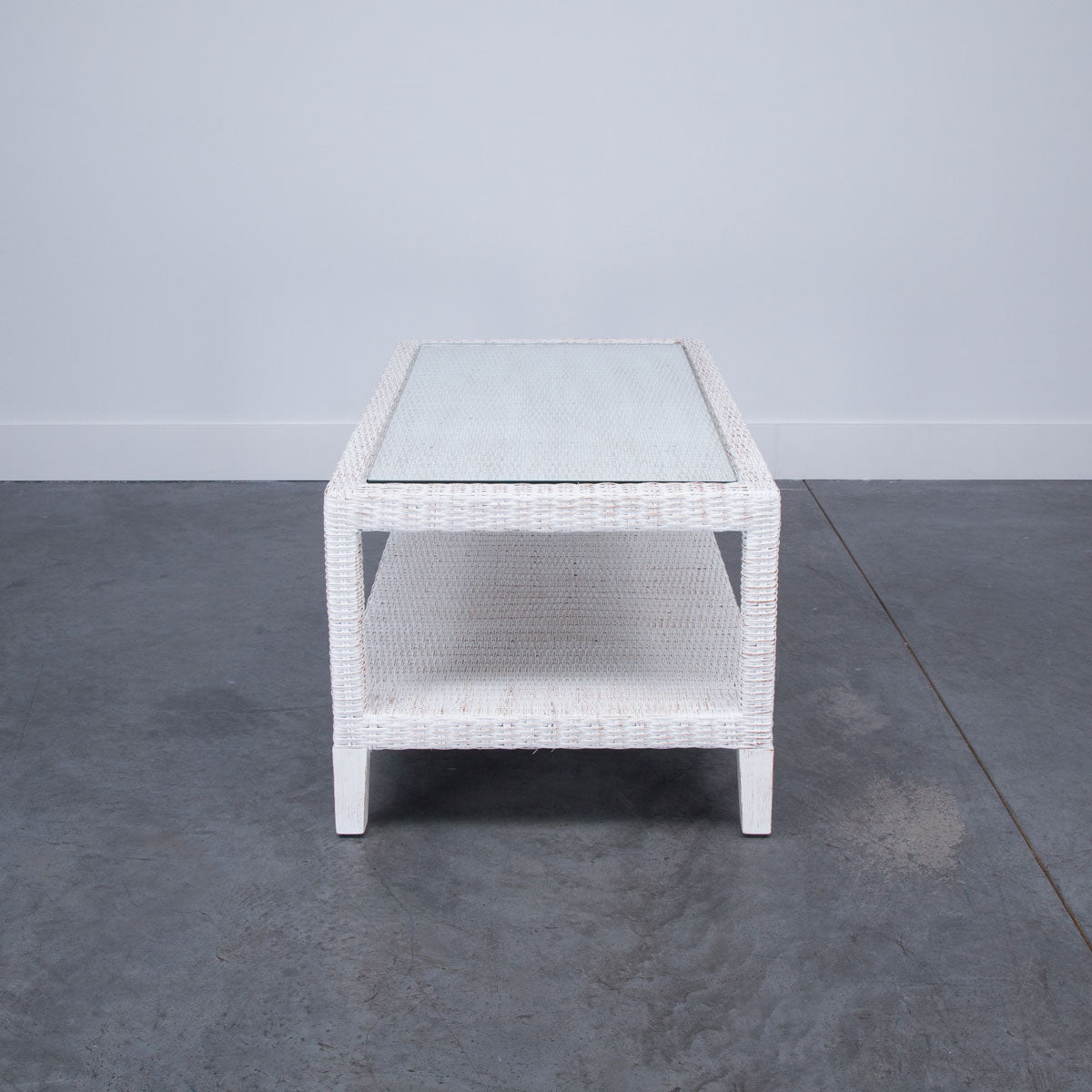 LONG BEACH COCKTAIL TABLE