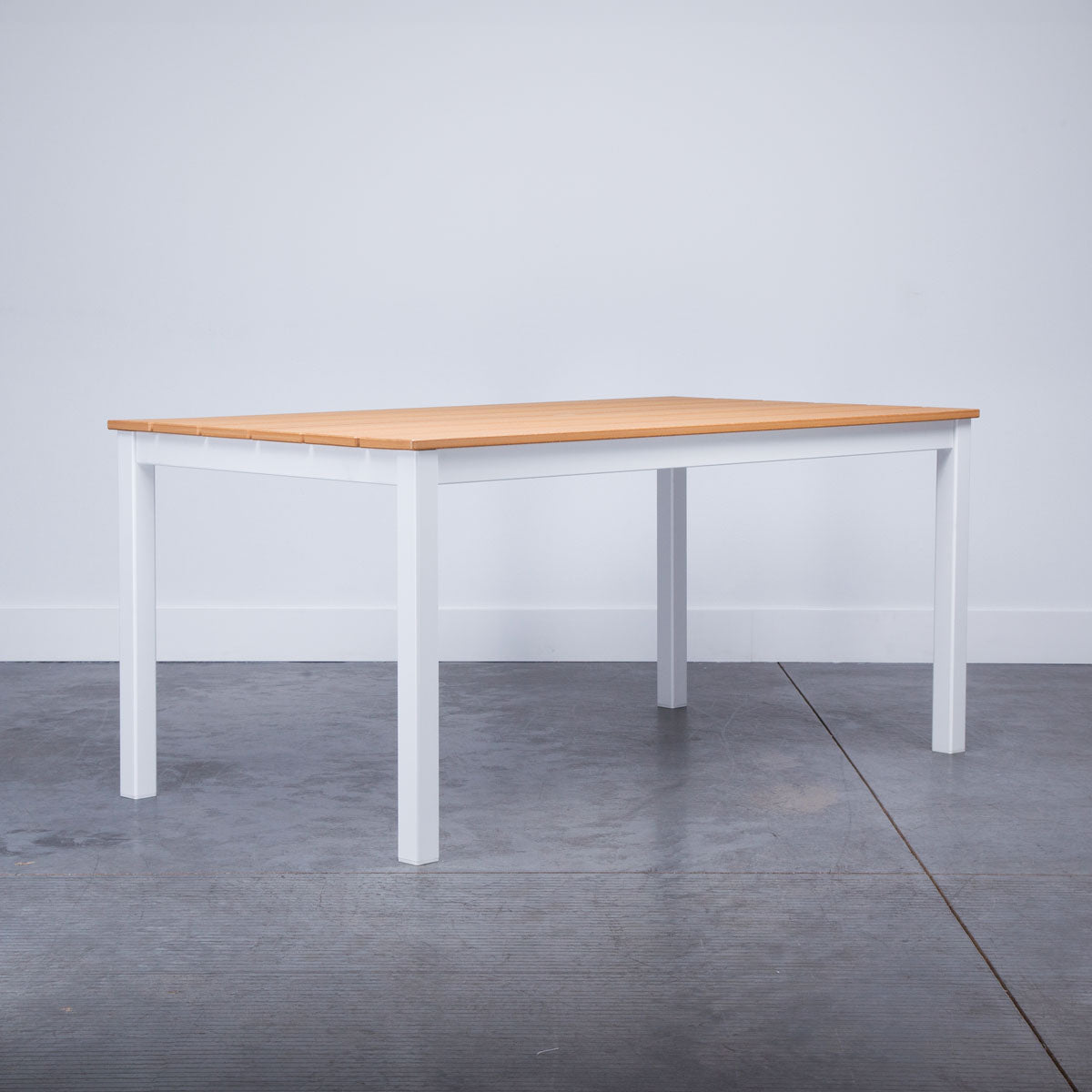ST CATHERINE PATIO TABLE