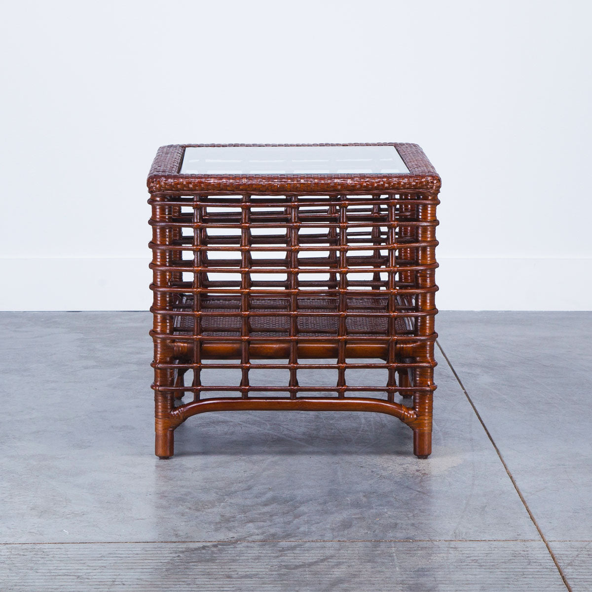 BRIDGEHAMPTON END TABLE