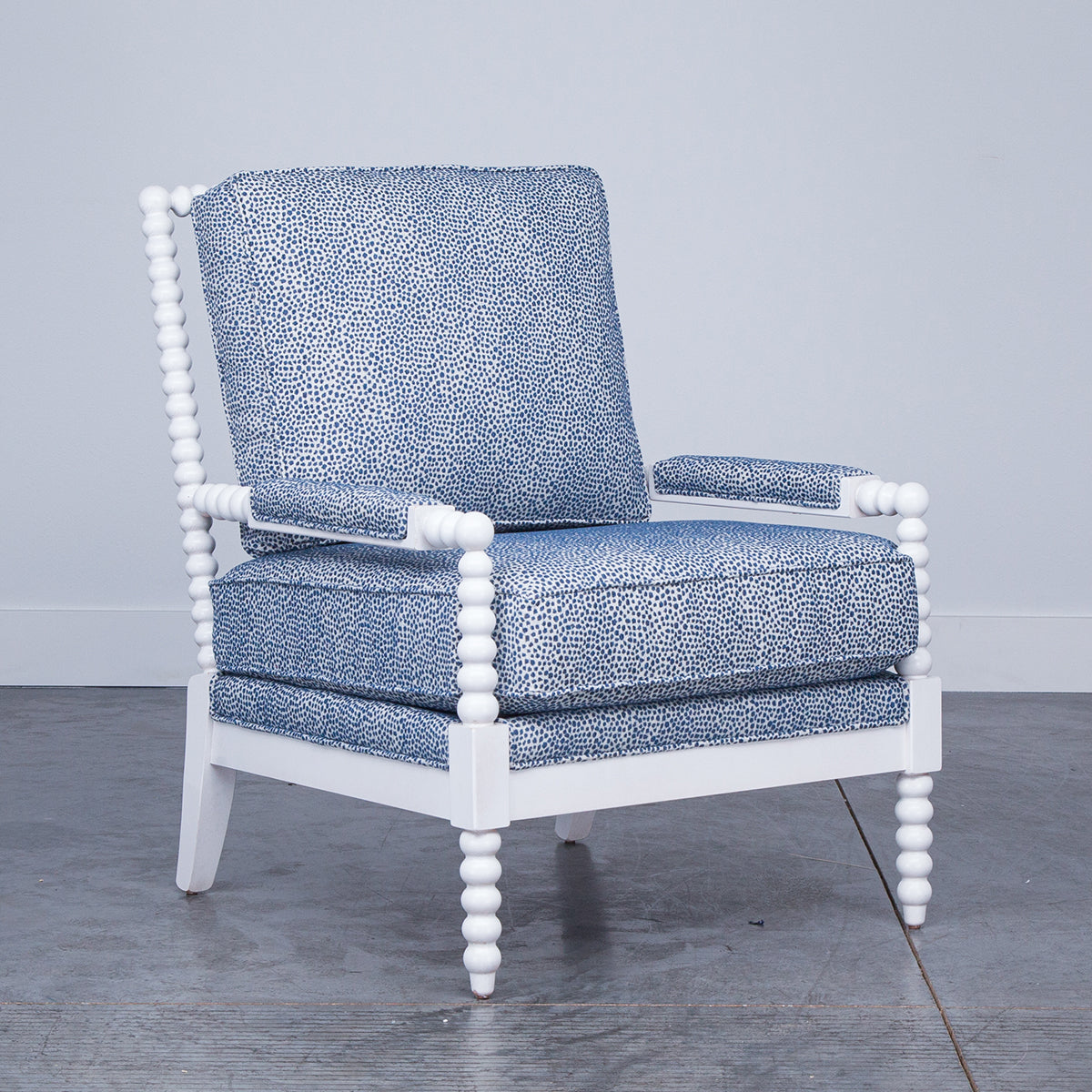 PIPPA ACCENT CHAIR