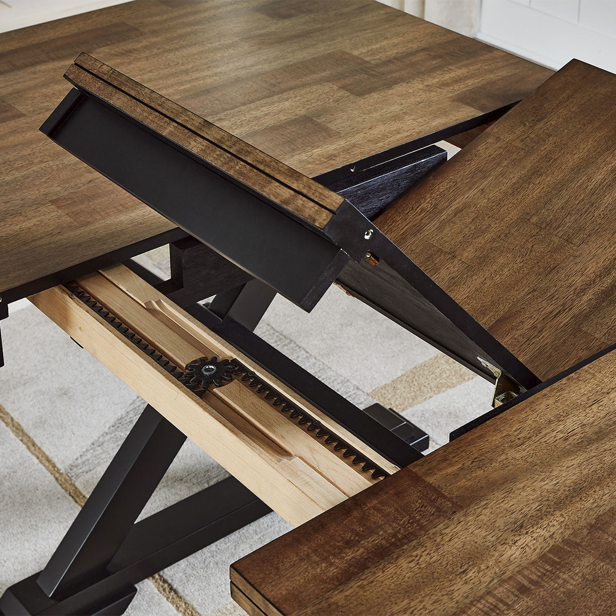 WILDENAUER DINING TABLE