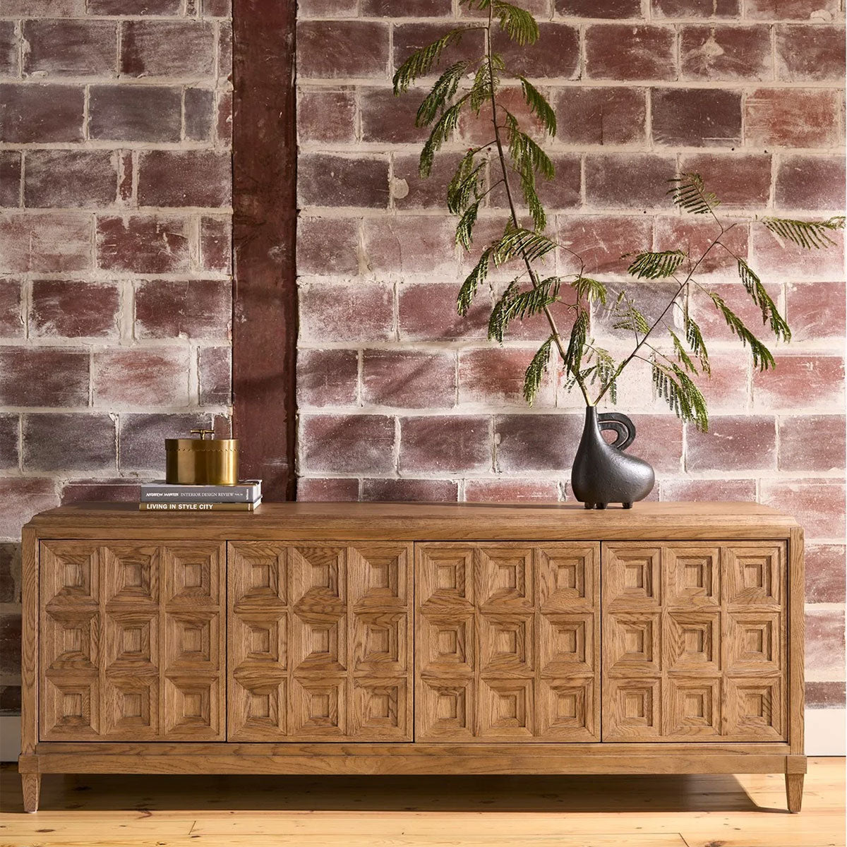 SIENNA ENTERTAINMENT CREDENZA