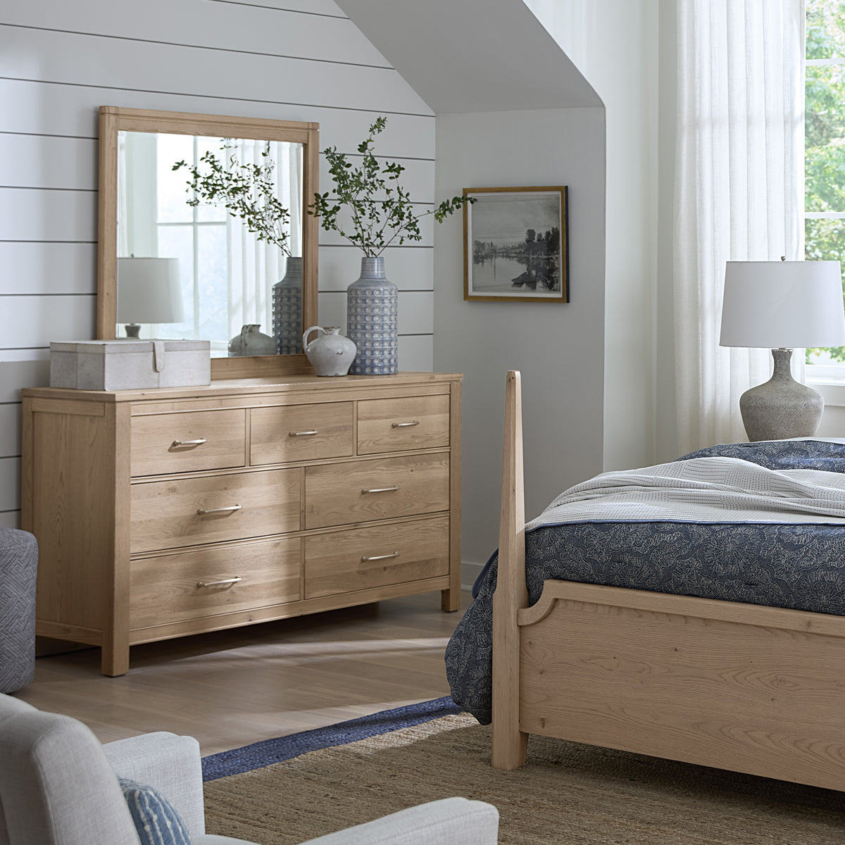 T&T CLEAR OAK DRESSER