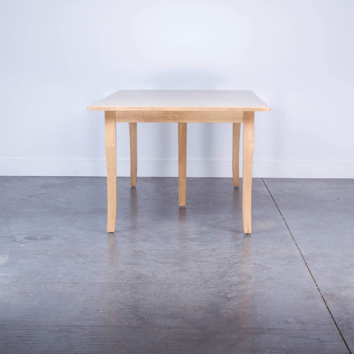 MAPLE 42X72 RECTANGULAR TABLE