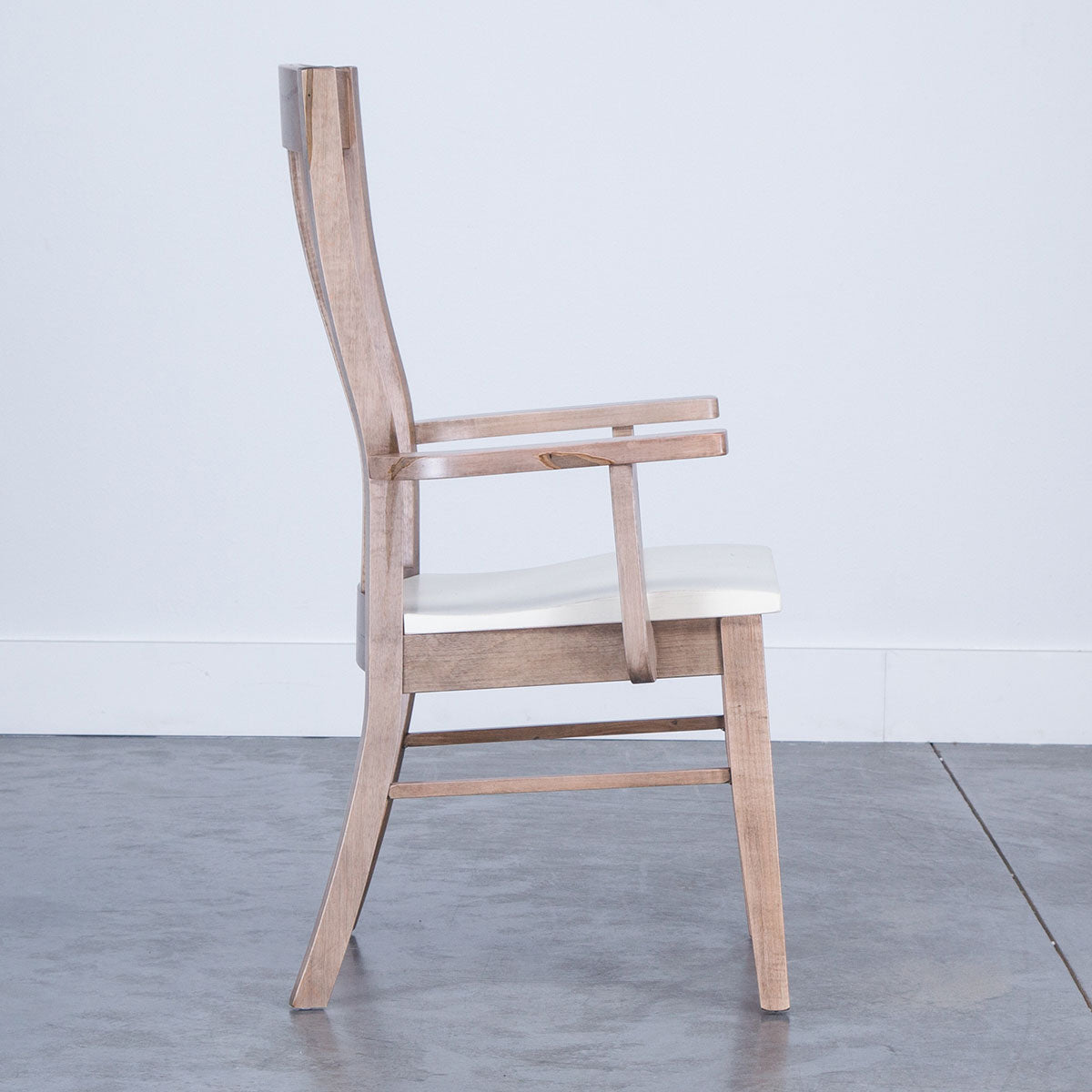 BARNES MAPLE ARM CHAIR