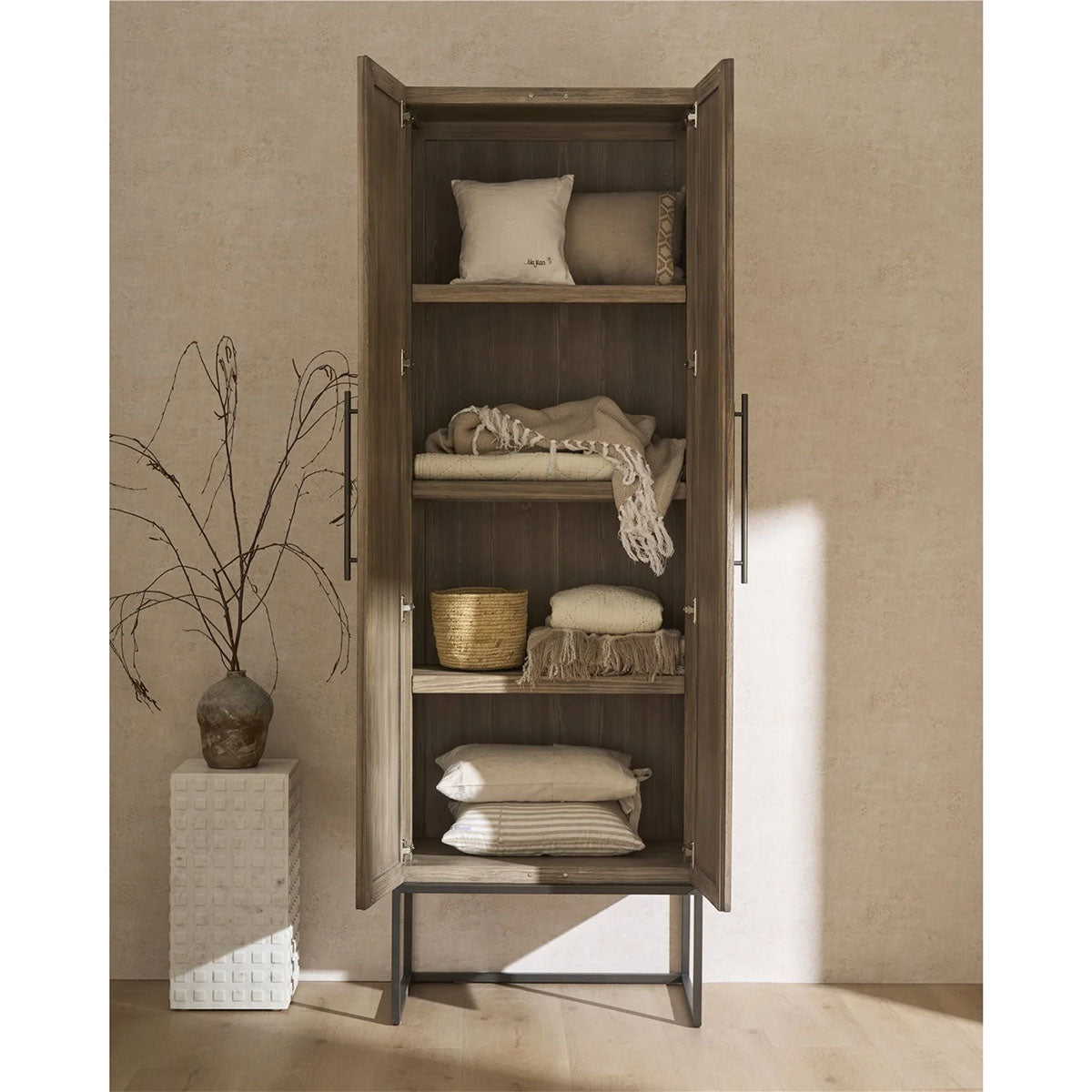 BOULDER UTILITY CABINET