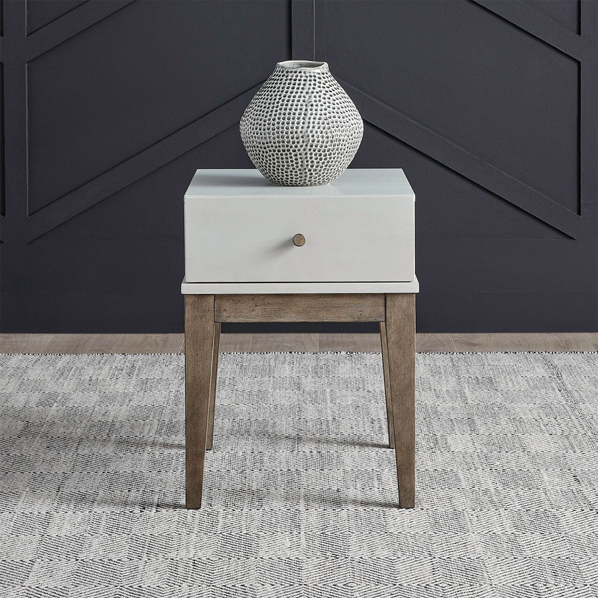 BERKLEY SQUARE CHAIRSIDE TABLE