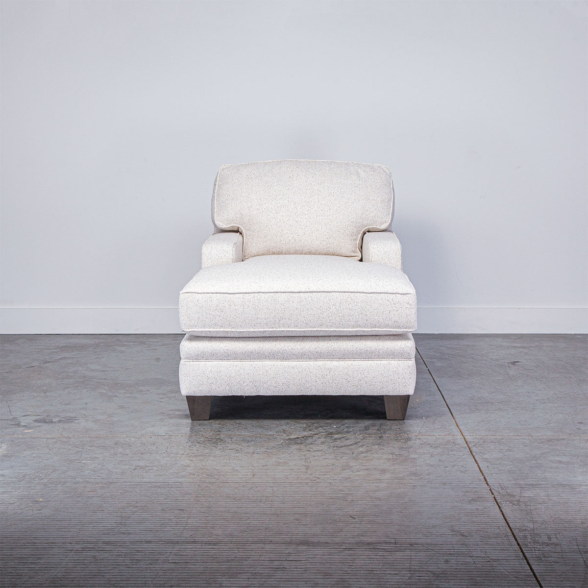 RICHARD TWO ARM CHAISE