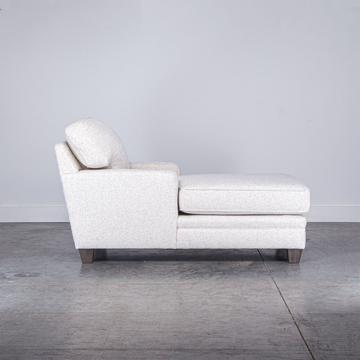 RICHARD TWO ARM CHAISE
