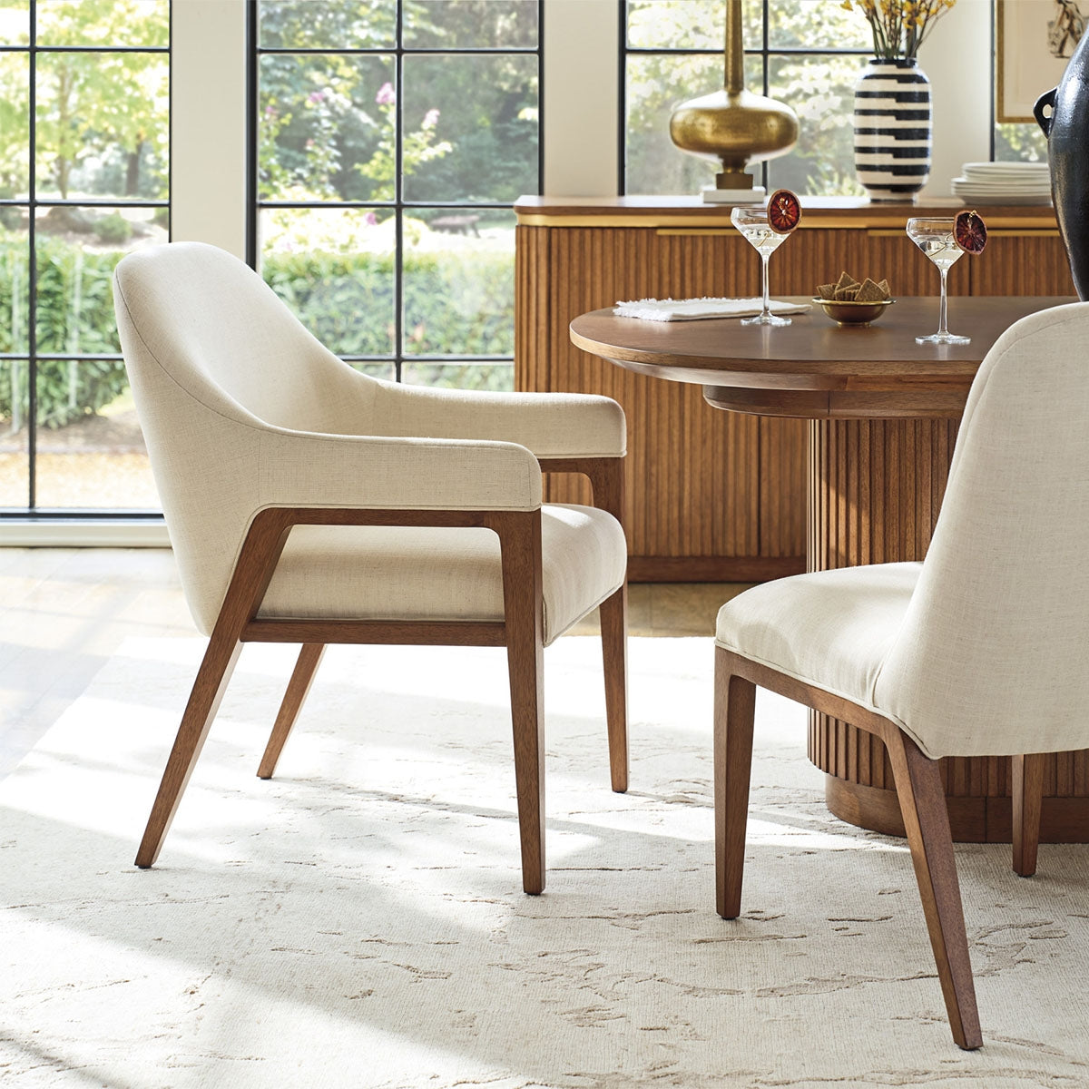 SEACOVE UPH ARM CHAIR