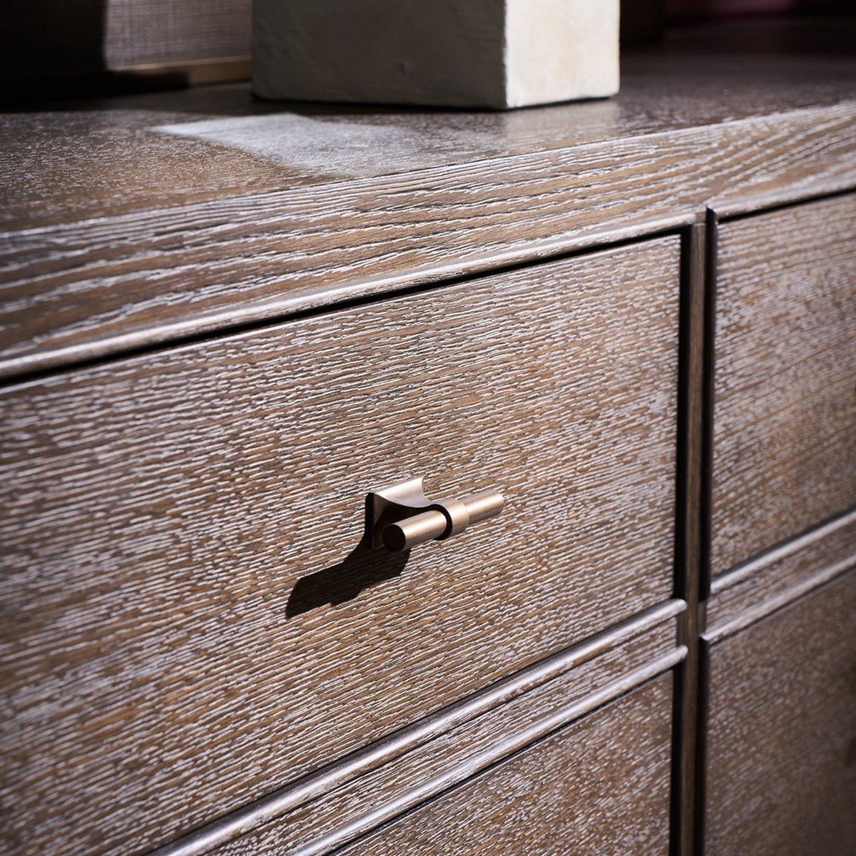 MONTCLAIR COCOA DRESSER
