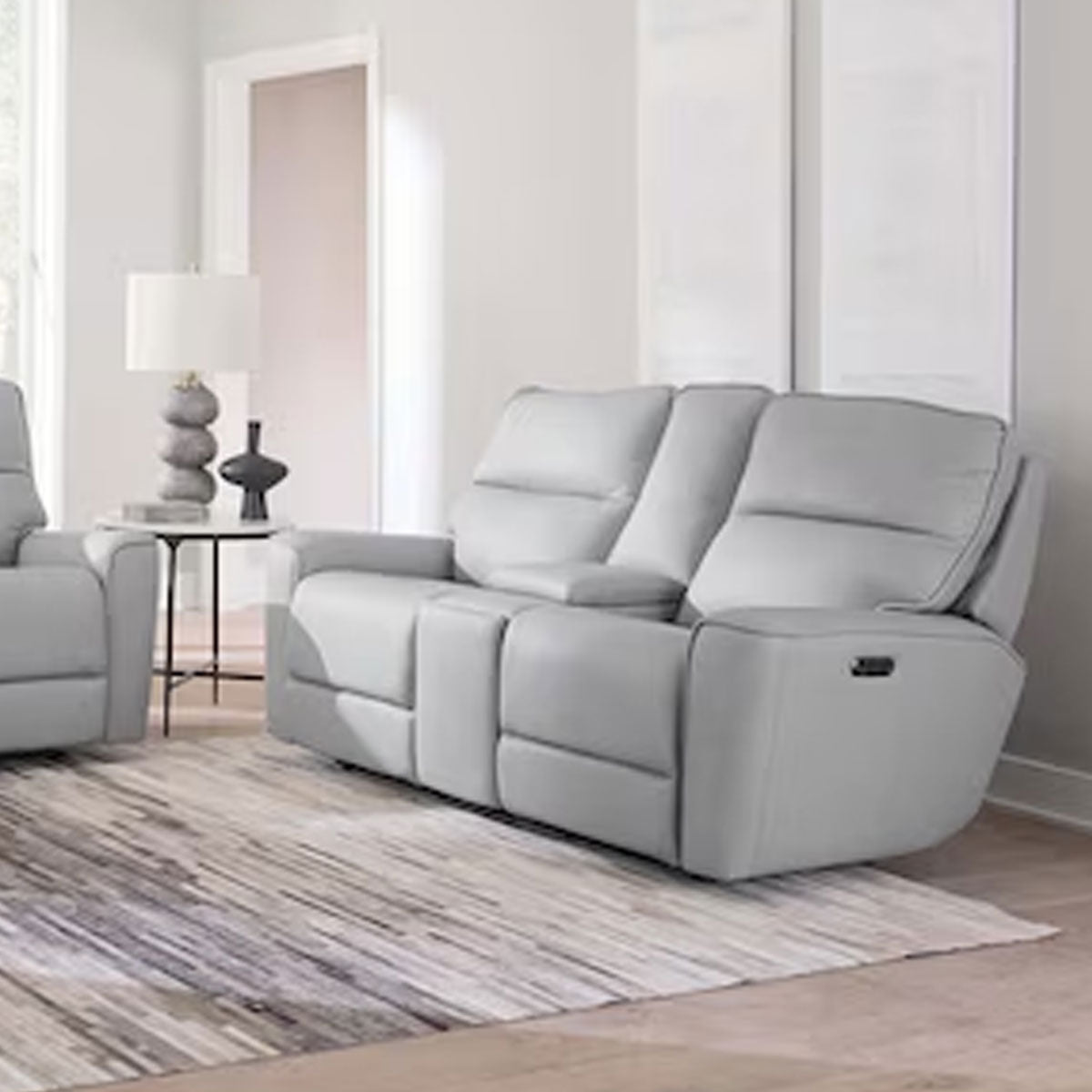 KENNETH MIST LOVESEAT W/POWER HEADREST