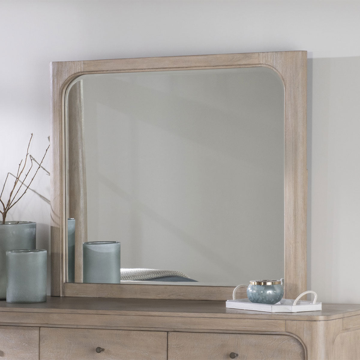 Solano Mirror
