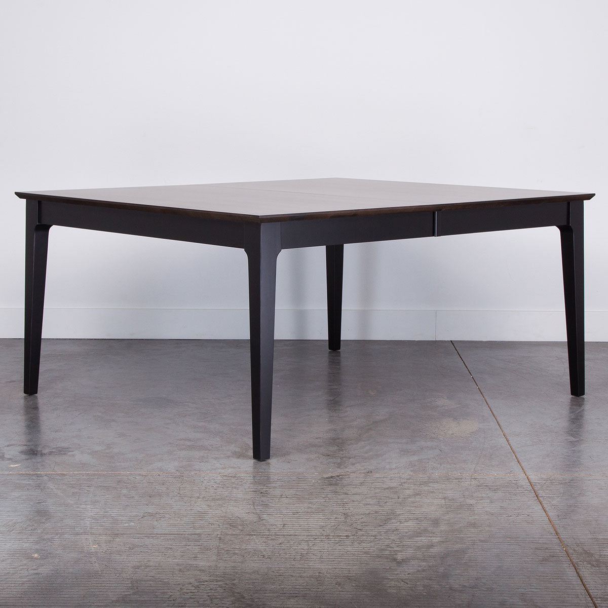 MAPLE GATHERING TABLE W/20" LEAF