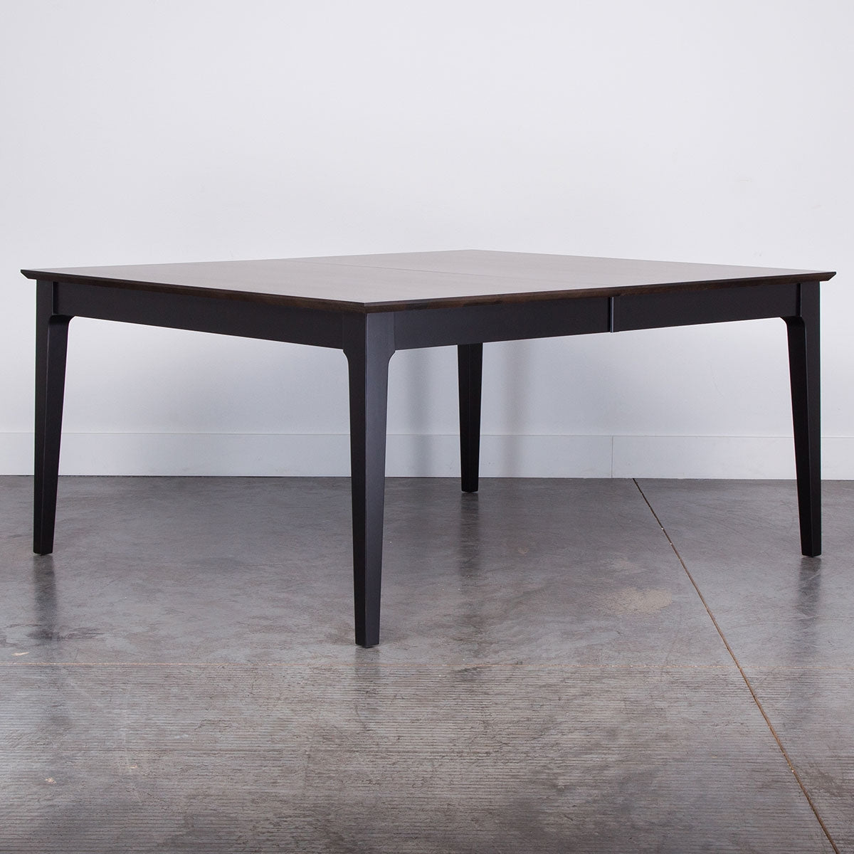 MAPLE GATHERING TABLE W/20" LEAF