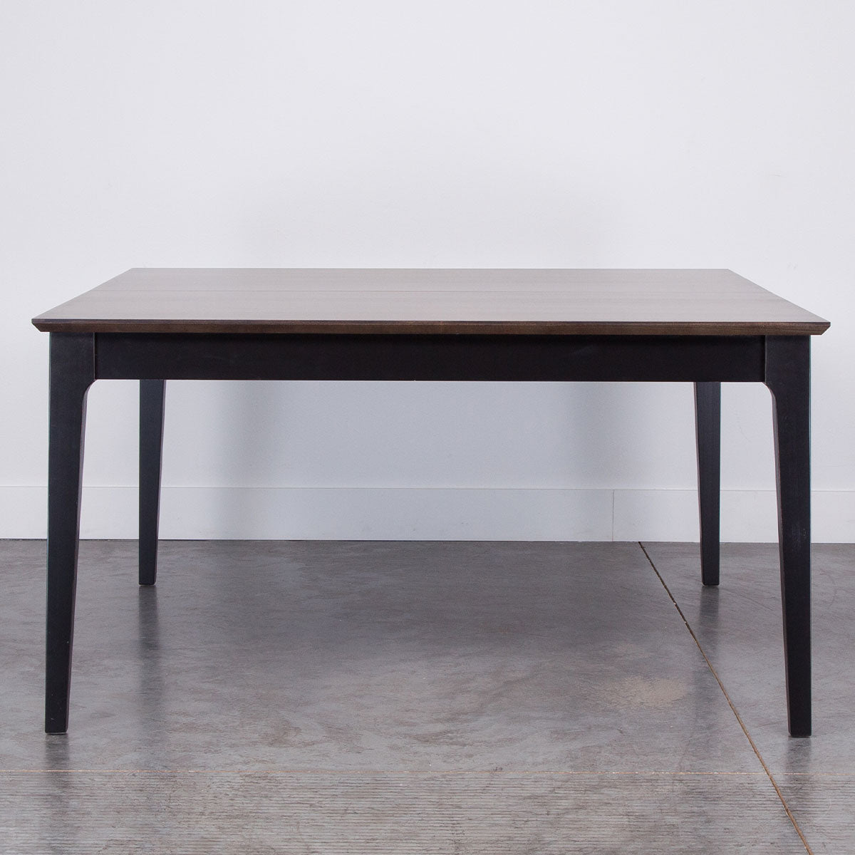 MAPLE GATHERING TABLE W/20" LEAF