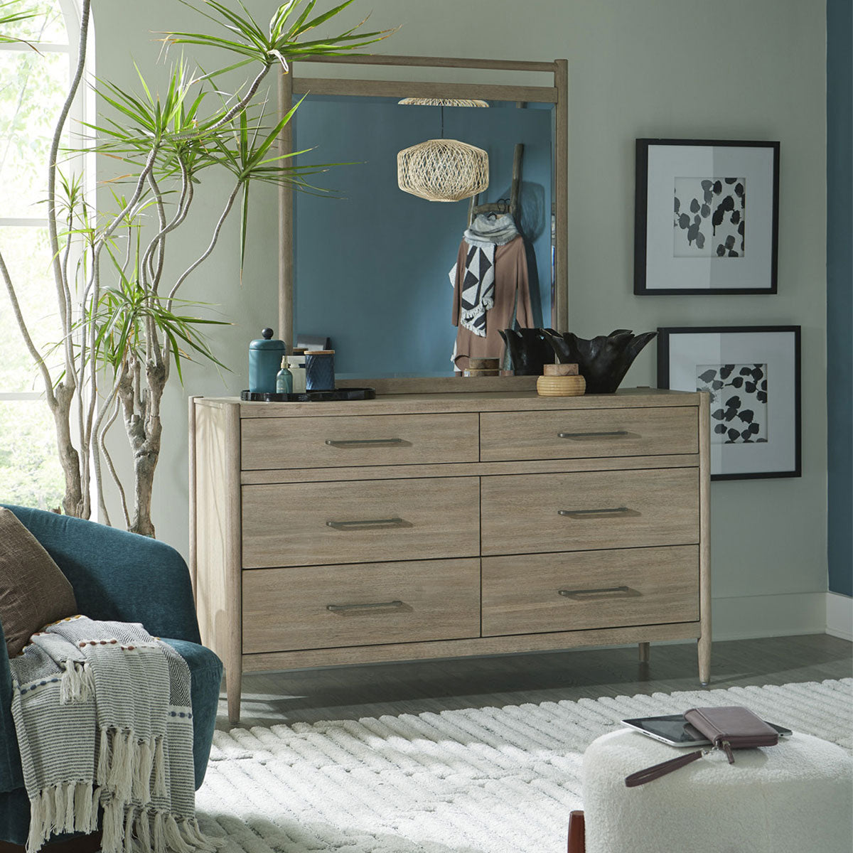 SHILOH DRESSER