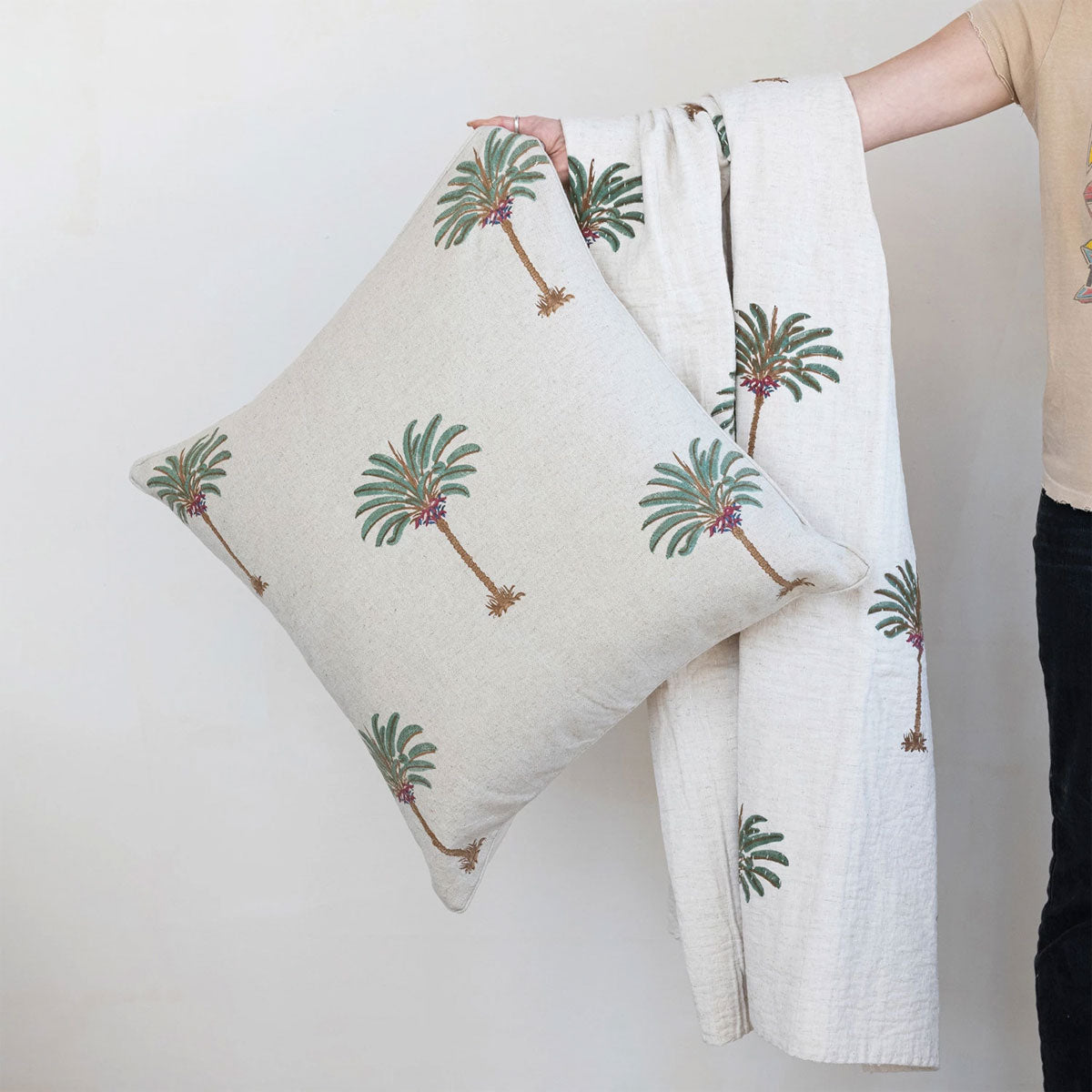 24" Palm Linen Block Pillow