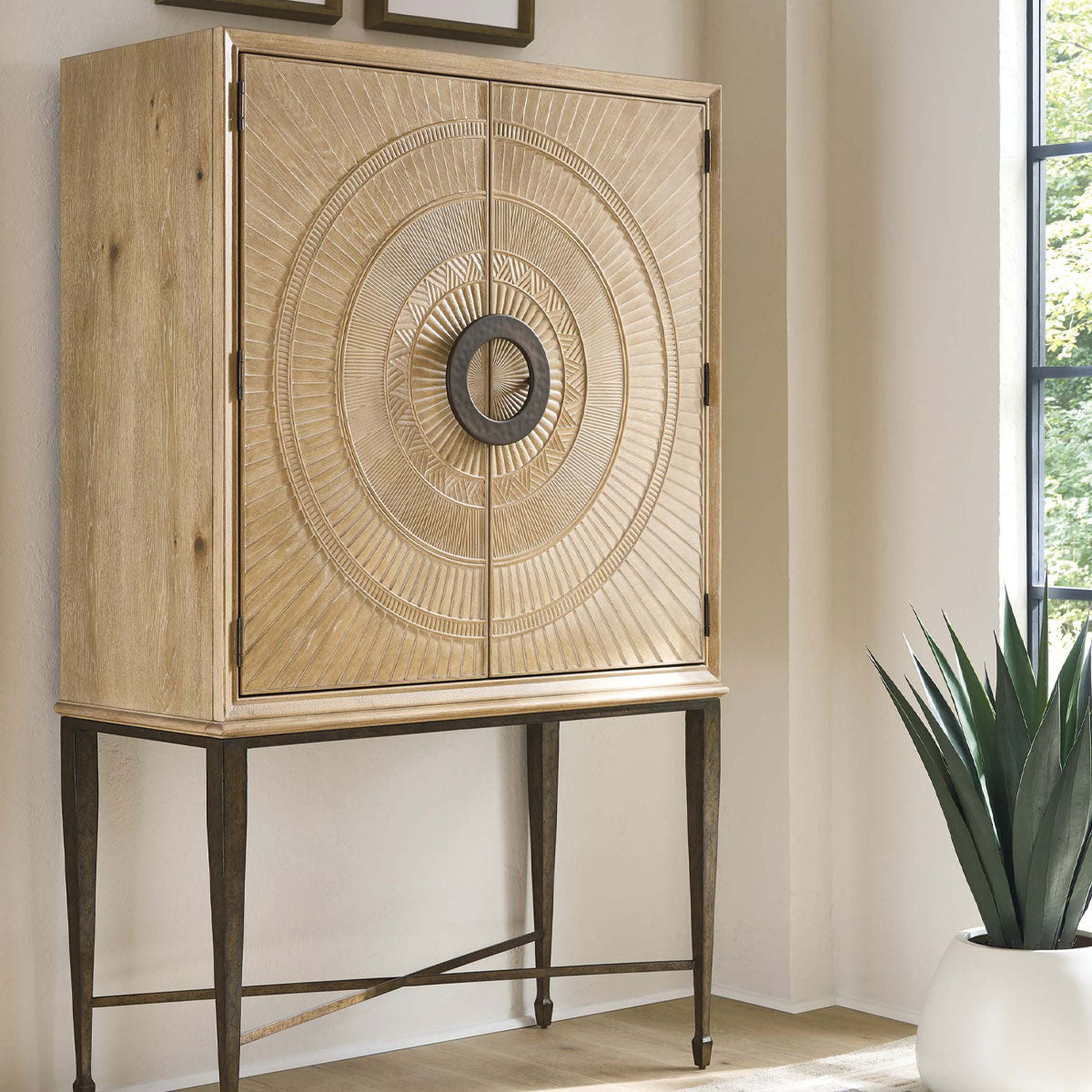 HAMMOND BAR CABINET