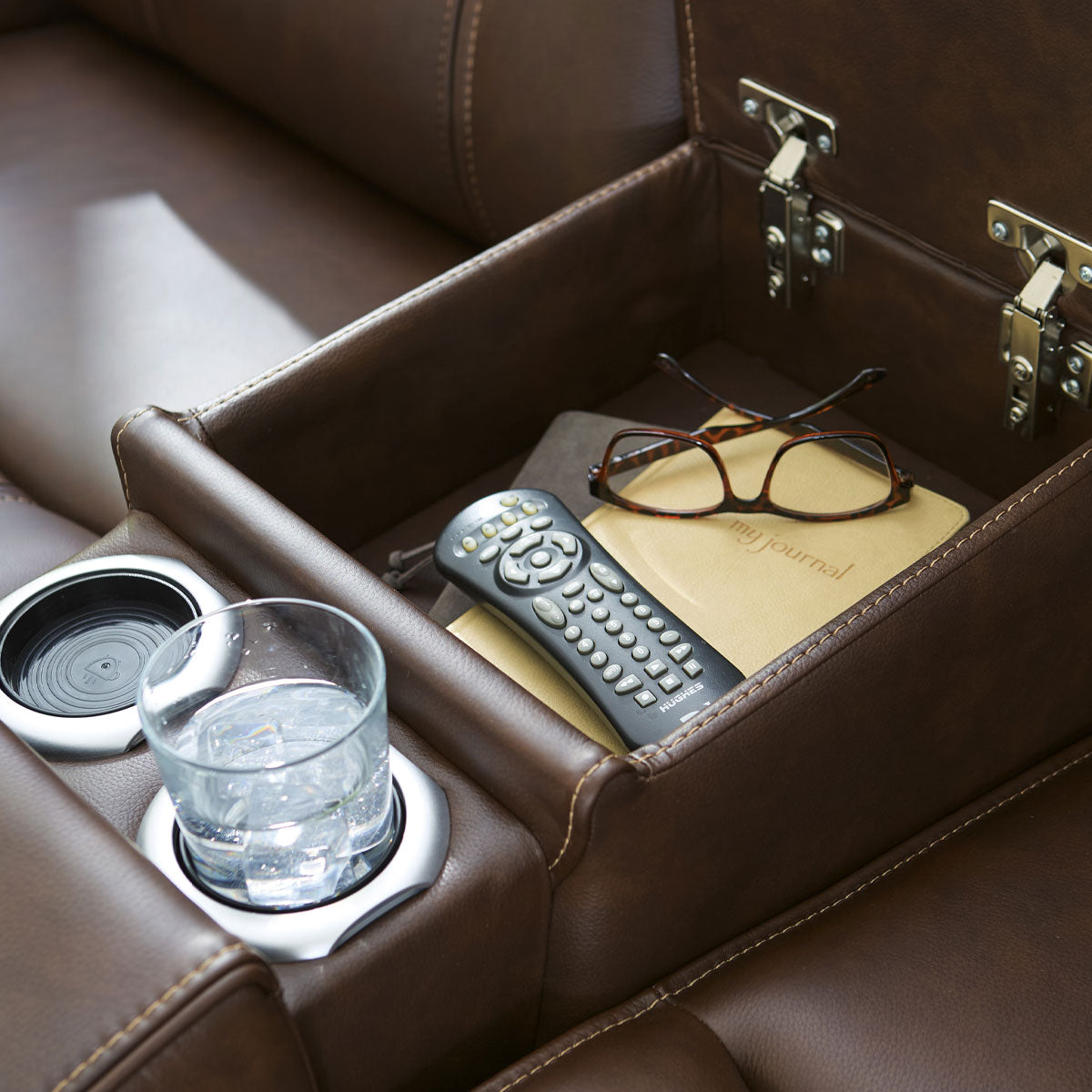 KNIGHTINGTON LOVESEAT W/ AUDIO & CONSOLE IN BROWN