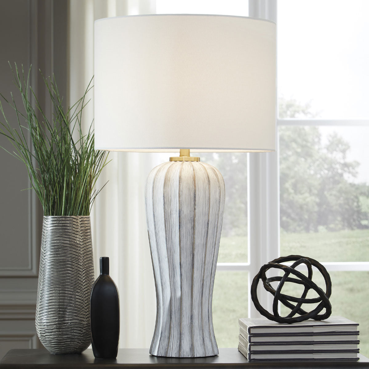 Lanwell Grey Dist Tl