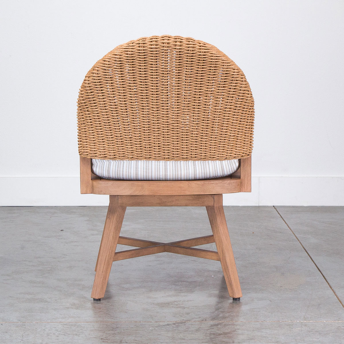 ISLE OF PALMS SWIVEL GLIDER