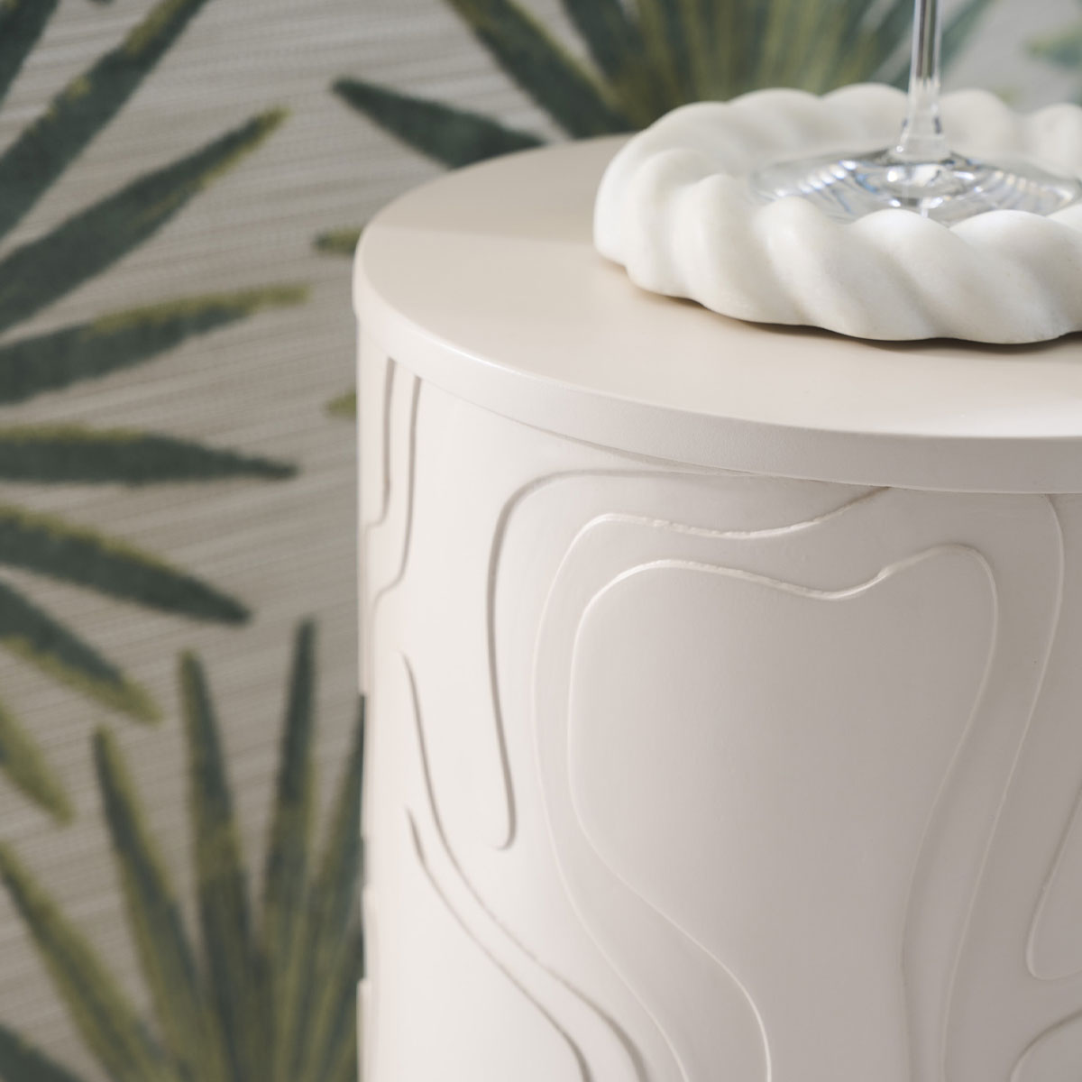 CORAZON ACCENT TABLE
