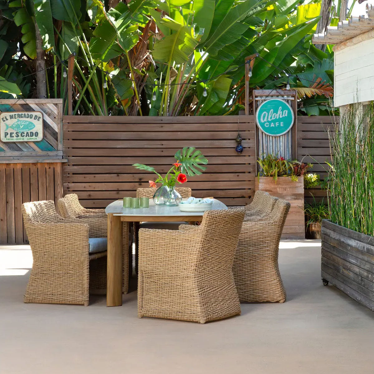 SOMERSET DINING CHAIR IN POROS