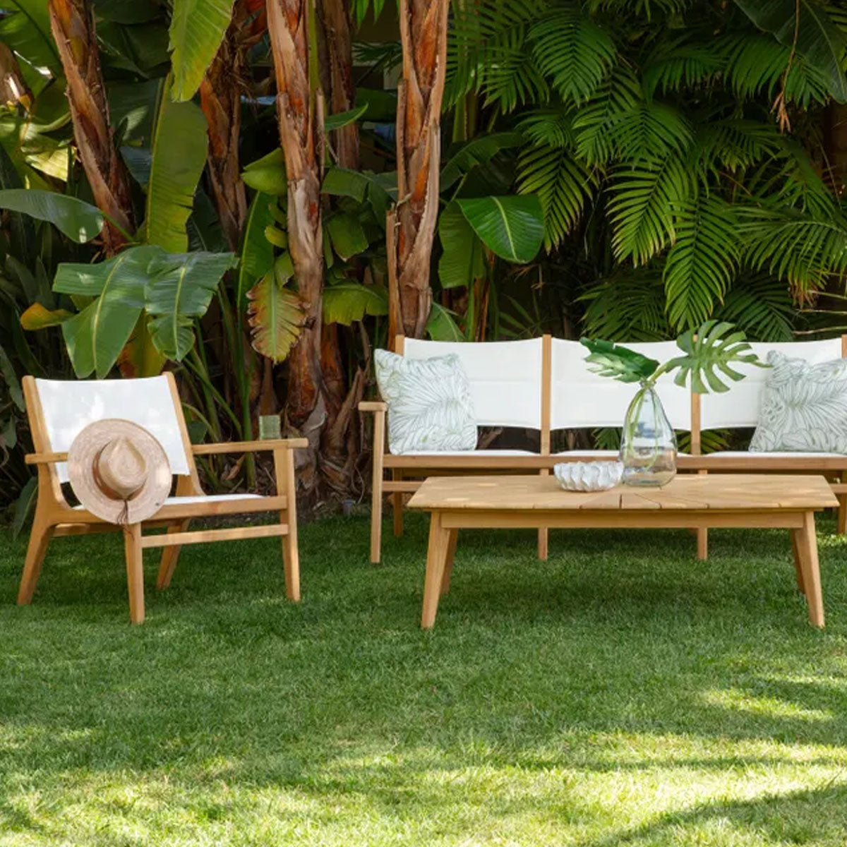 HARBOR CLUB CHAIR