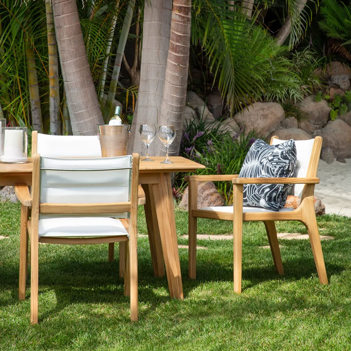 HARBOR DINING CHAIR
