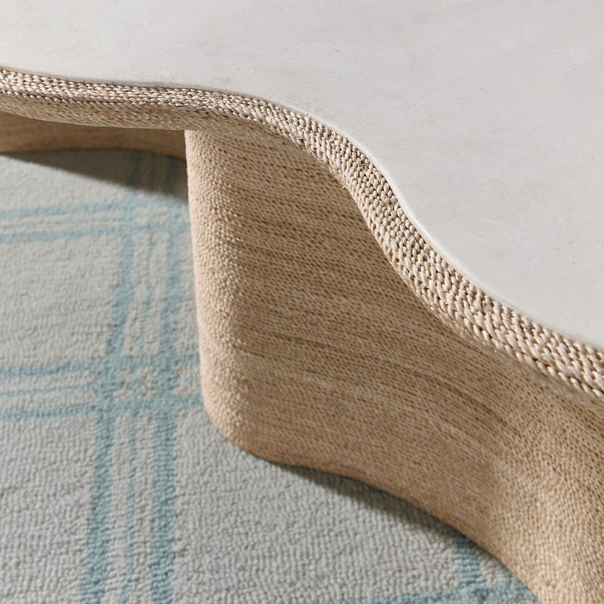 SALT RIM HIGH BUNCHING TABLE