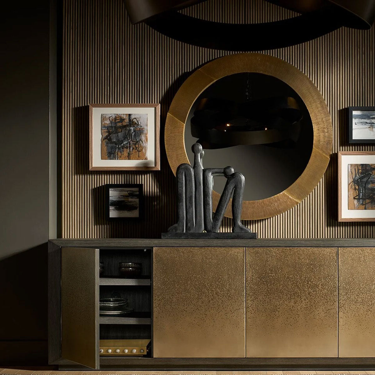 NOVA CREDENZA
