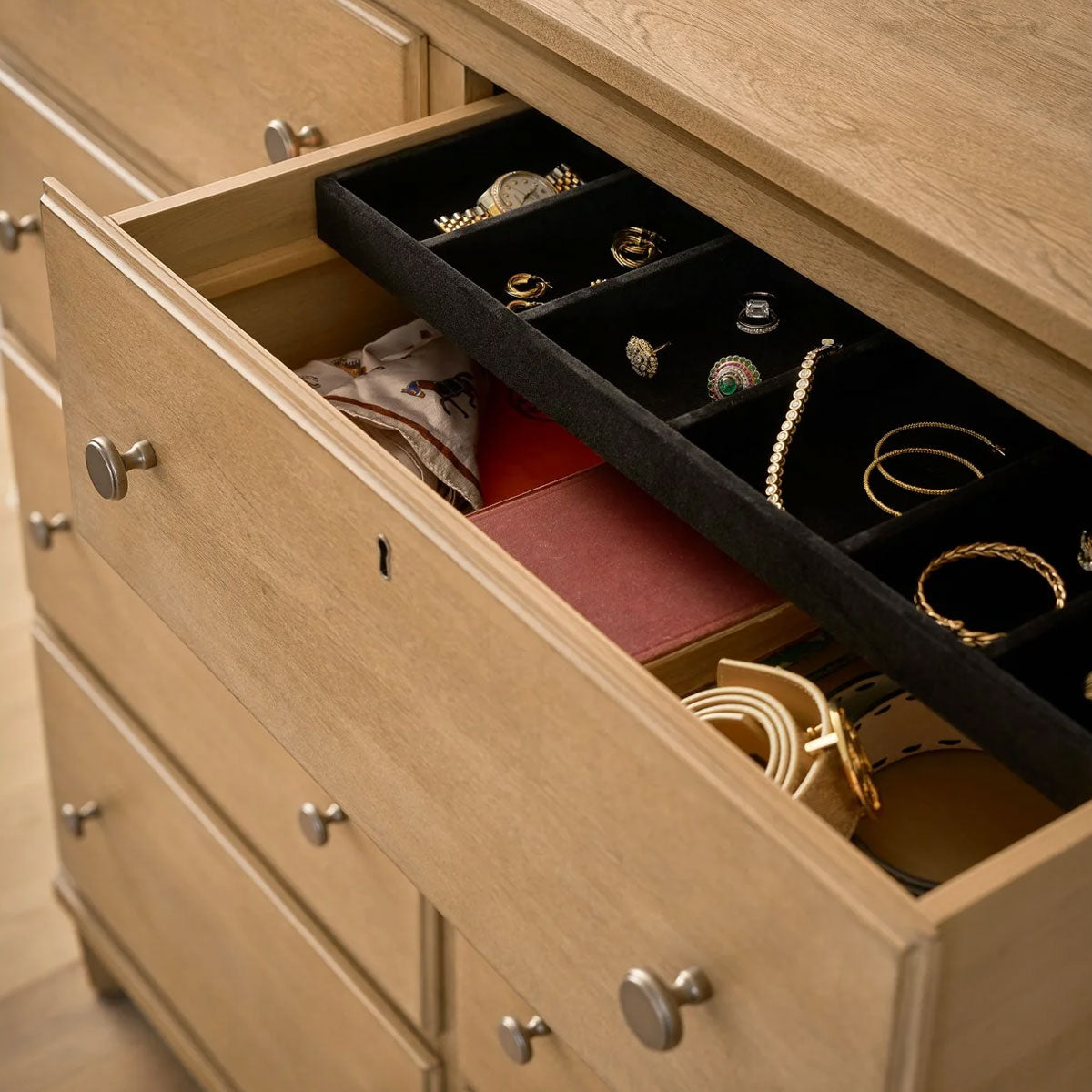 BIRCHAVEN BRINDLE CHEST