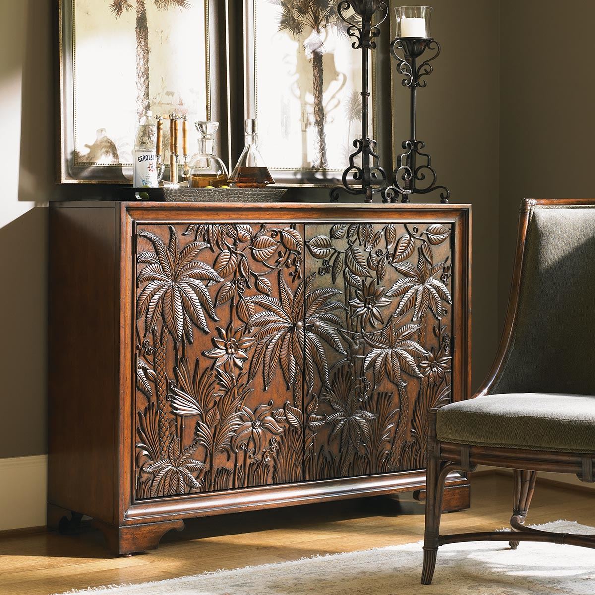 Landara Balboa Carved Door Chest
