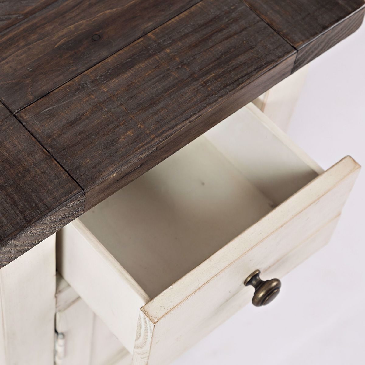 Madison County Chairside Table