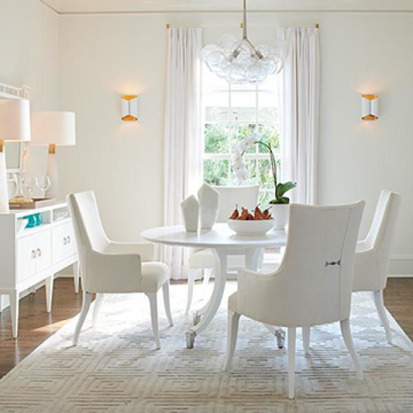 BLOOMFIELD ROUND DINING TABLE
