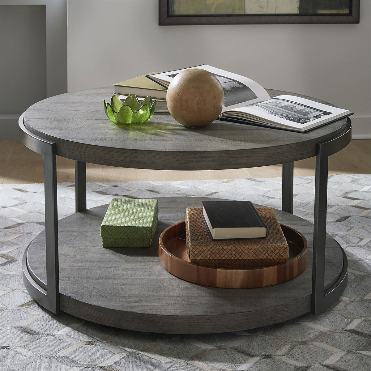 CALABASAS ROUND COCKTAIL TABLE