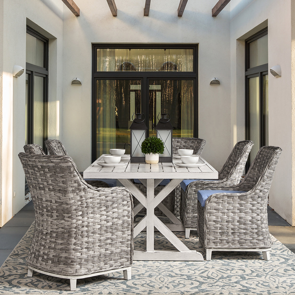 DOVER TABLE & 6 GRAND ISLE CHAIRS