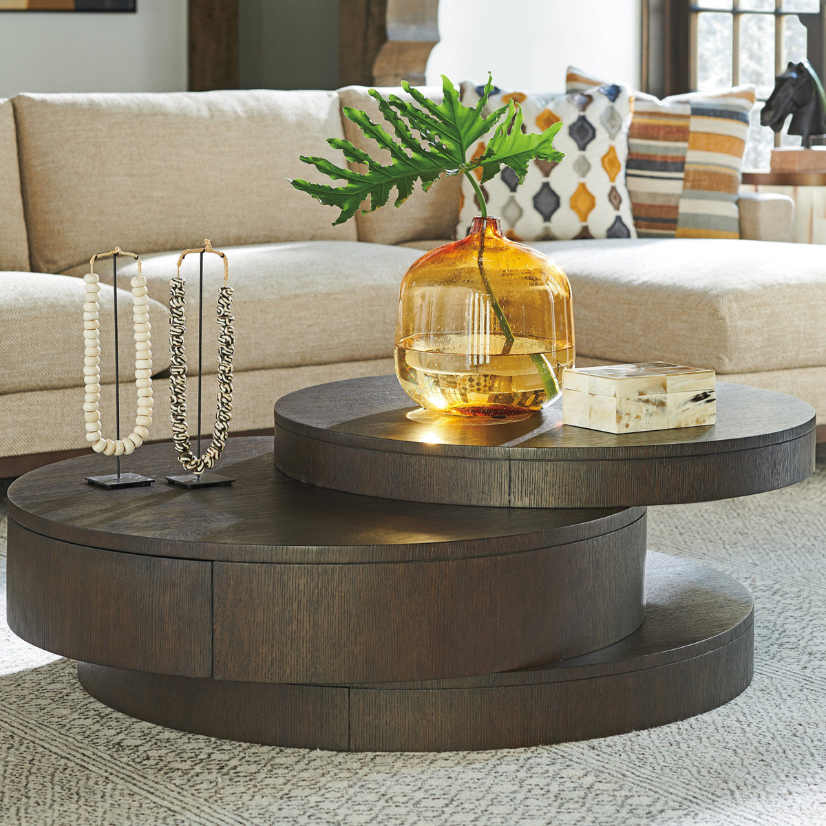 MOUNTAINEER ROUND COCKTAIL TABLE