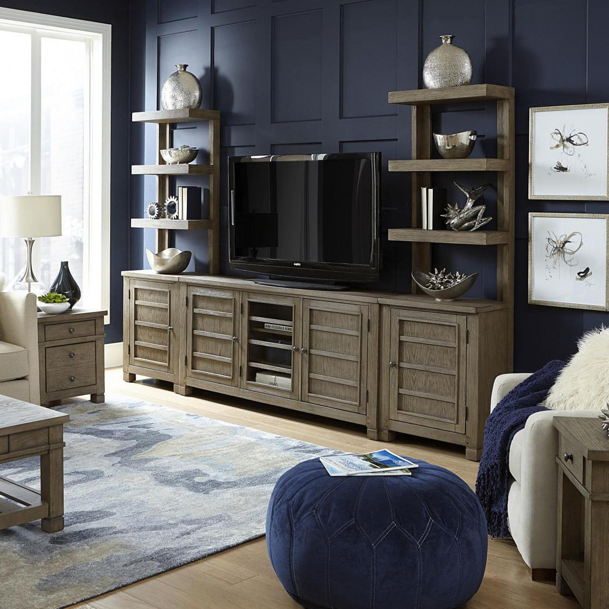 TRISTON 3PC ENT WALL IN STONE