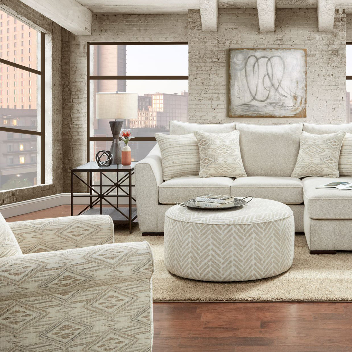ASTORIA ACCENT CHAIR