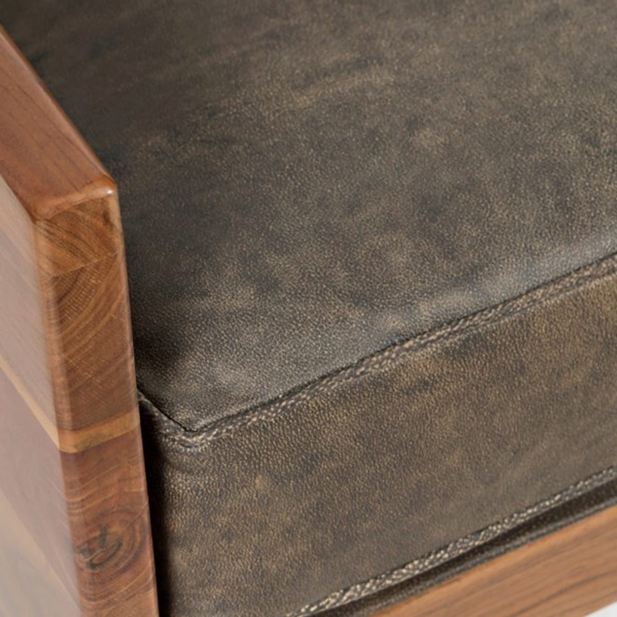 KARMA LEATHER CHAIR IN BOURBON